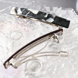 Red French Clips for Women，Set of 2 Barrettes ，Acetate Hair Accessories，for Thin Hair，strong hold (black and white，tortoise)