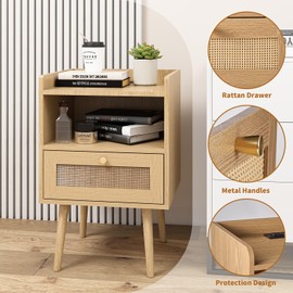 MECHYIN Rattan Nightstands Set of 2 with Charging Station, Bedside Tables Rattan Drawers Nightstands, Rattan End Table with Solid Wood Feet, Side Table Nightstands Sets for Bedroom