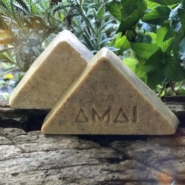 AMAI Jabón Corporal Exfoliante de Romero y Menta 90 g                                                                                                 