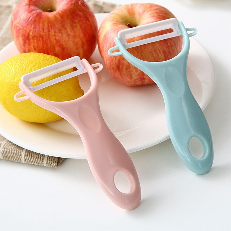 Set of 2 Ceramic Peelers and 2 Stainless Steel Peelers,