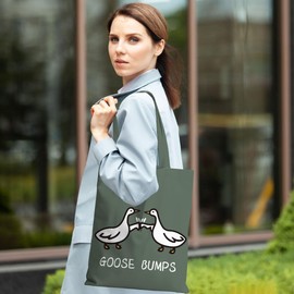 Funny Goose Tote Bag Goose Bumps Pun Reusable Grocery Bags Goose Lovers Gifts for Women Friends Daughter Coworker Sisters Niece Beach Bag Humor Animal Weekender Bag for Christmas Birthday Gifts