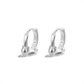 Silver Cute Cat Hoop Earrings for Women Girls Small Animal Pet Huggie Hoops Cartilage Earrings Studs Minimalist Matte Small 3D Cats Dainty Birthday Anniversary Hypoallergenic Jewelry Gifts