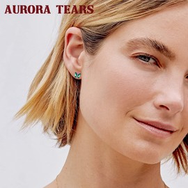 Green Butterfly Heart Studs Earrings Women 925 Sterling Silver Animal Butterflies May Created Emerald Birthstone Emerald Earring Stud Crystal Wedding Birthday Jewelry DE0253G