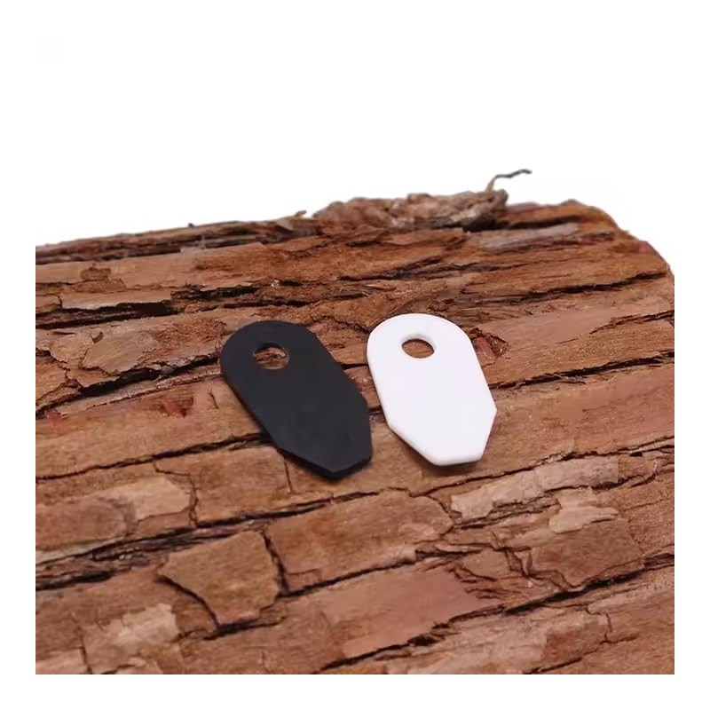Outdoor Fire Starter Necklace – Emergency Survival Tool with Ferro