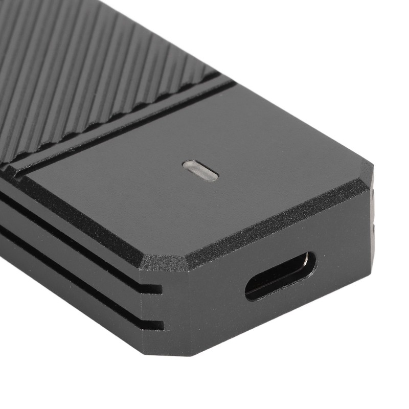 M.2 NVMe SSD Enclosure 10Gbps USB 3.2 GEN2 Output UASP