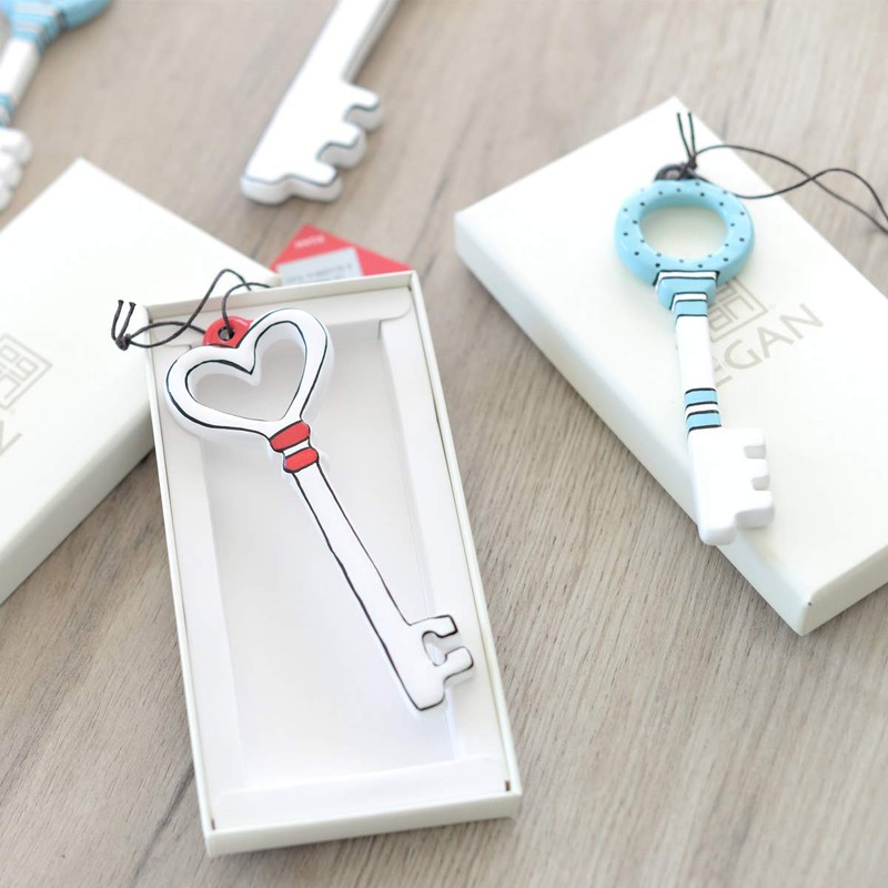 Egan Key Ceramic, White and Red, Unique