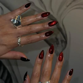 KQueenest- Uñas postizas 5 en 1 hechas a mano: estas uñas postizas con purpurina están hechas de gel suave 5 en 1 que es suave y flexible. Las uñas po