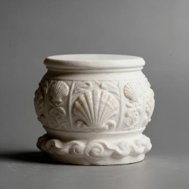 Seashell-Carved White Resin Garden Pedestal- Stone-Effect Finish, Compact Base for Succulent Planters & Coastal-Style Yard DecorColor: As picture, Size: One Size