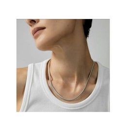 Kawlxpp Shining Silver 45cm Flat Herringbone Snake Chain Necklace,18'' Minimalist Snake Chain for Men & Women