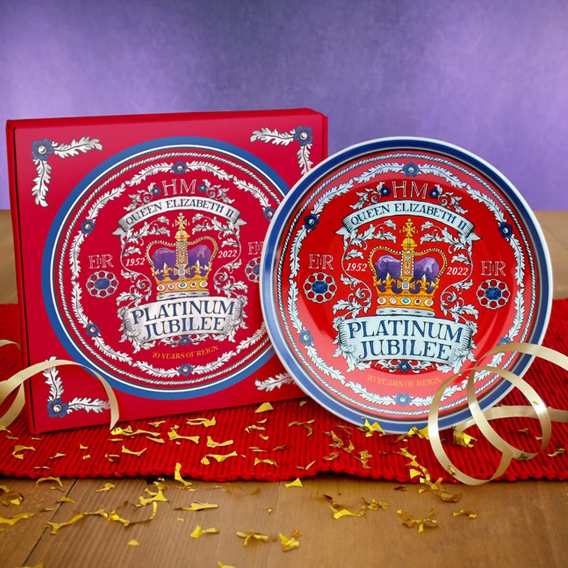 Platinum Jubilee 2022 Commemorative Plate Queen Elizabeth II Memorabilia Souvenirs