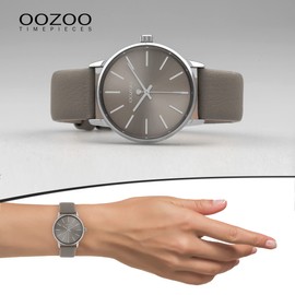 Oozoo Timepieces Women's Watch - Wrist Watch with 18 mm Leather Strap | High-Quality Watch for Women - Elegant Analogue Women's Watch in Round, Taupe/Silver, Strap.