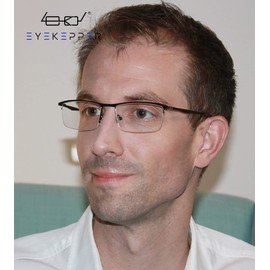 Eyekepper Paquete de 4 anteojos de lectura de media llanta con bisagras de resorte de calidad que incluyen lectores de computadora, MIX, +4.00