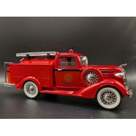 Liberty Classics Diecast 1936 Dodge Fire Pumper Engine #4 Bank with Key (72056)