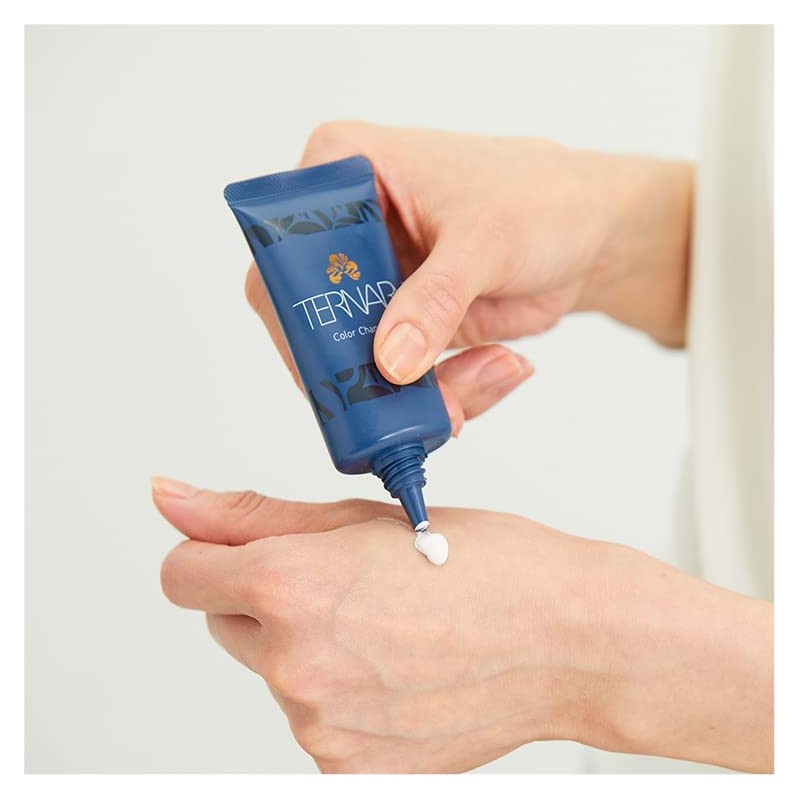 TERNARY Color Change Light Touch Foundation