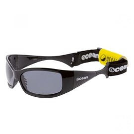Ocean OCN-1111-0 Floating Sunglasses, Wraparound Shape, UV Protection, Impact Resistant Coated Lenses, Recycled Material, Shiny Black (Polarized Smoke Lenses)