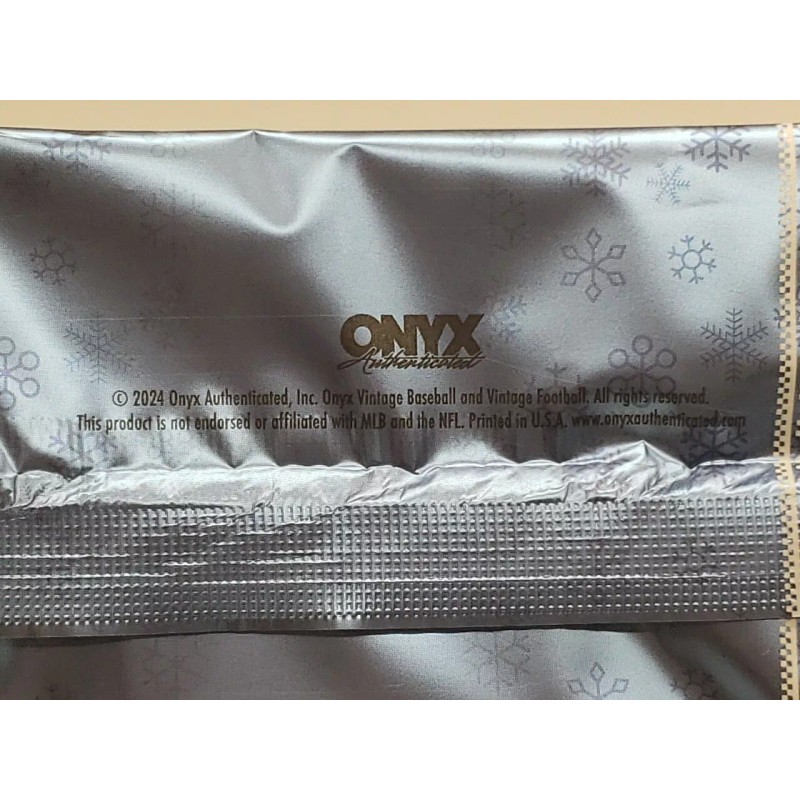 2024 Onyx Hobby Box Exclusive Holiday Pack - 2 Cards