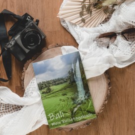 Calmondo Bali Travel Diary to Fill In | Interactive Travel Book with Travel Planning, Quotes, Map and Mindfulness Travel Gift Bali | Design Your Individual Travel Guide Bali | DIN A5