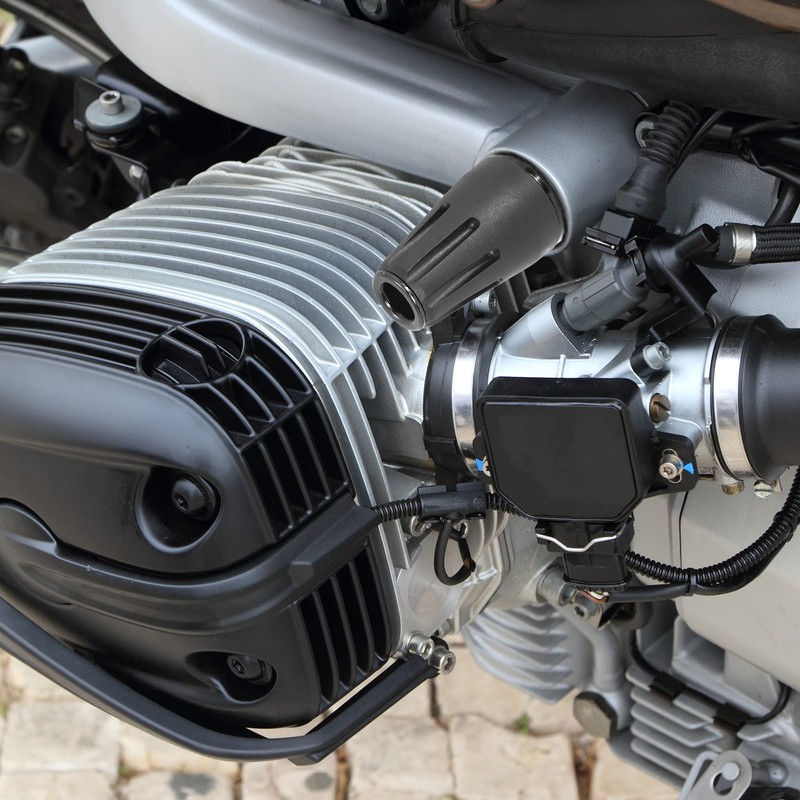 F FIERCE CYCLE Black Motorcycle Universal Frame Slider Crash Protector