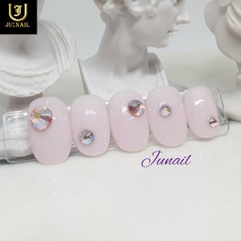 Milk colored handmade nail tips - Short Oval / 우유빛깔 수제네일팁 - 숏오발