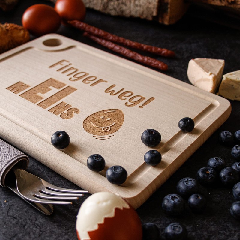 Spruchreif Wooden chopping board with funny engraving and finger hole,