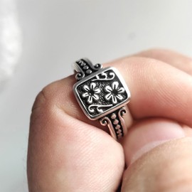 Square Carved Flower Signet Ring,Dainty Retro S925 Sterling Silver Floral Ring,Elegant Two Blossom Best Friends Friendship Ring for Women (A01_Flower Ring, 8)