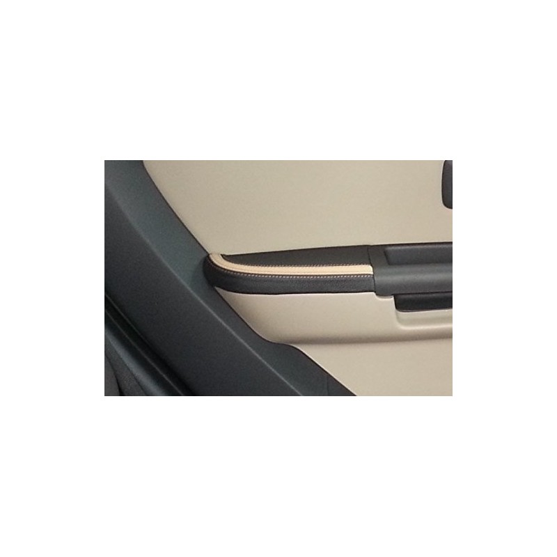 Kia Soul 2009 13 Turarm Rest Cover for Installing Redlineg