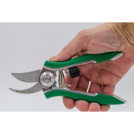 Dramm Bypass Pruner, Cut up to 5/8-inch in diameter, Stainless Steel Blade, Blue