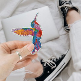 Beautiful Vibrant Colored Hummingbird Art Patches Embroidered Iron-On, Patch Humming Bird Garden, Animal Bird Flying Sew On Patch DIY Accessories for Hats Bags Clothes Jacket Jeans Backpacks