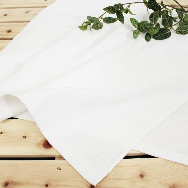 BX061100 Traditional White Bath Towel, 23.6 x 47.2 inches (60