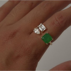 THE AVERY EMERALD PEAR RING - SIZE: 6