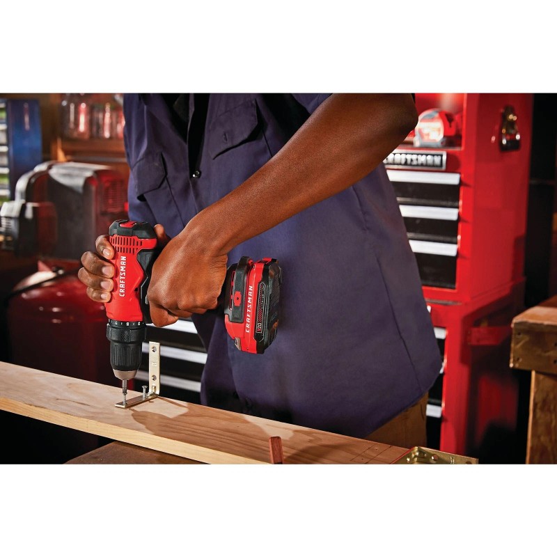 CRAFTSMAN V20* 1/2-In. Cordless Drill/Driver Kit (2 Batteries) - CMCD701C2