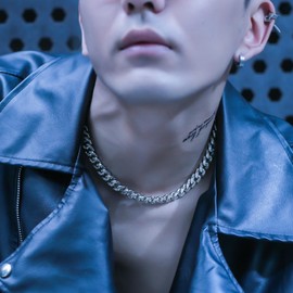 APaztip Men's 20'' Silver Stainless Steel Cuban Link Chain Necklace - Iced Out Thick Chain for Women and Bling Diamond-Cut Cuban Link Chains for Men - Hip Hop Jewelry