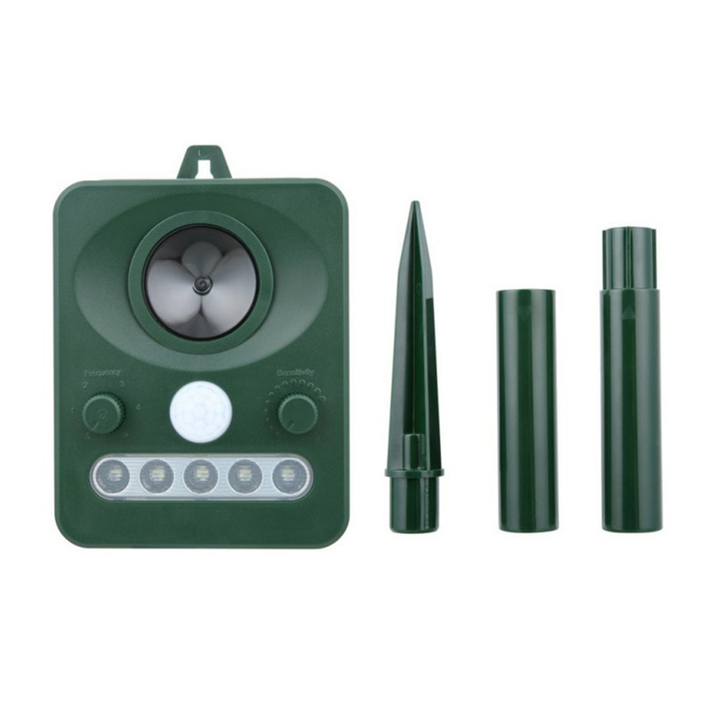 Ultrasonic Animal Repeller Solar USB Charging Electronic Animal Repeller Outdoor