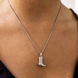IRCOMULTI Iaceble Cowboy Boot Necklace Silver Boot Pendant Necklace Western Cowboy Chain Necklaces Vintage Western Boots Necklaces Jewelry for Women