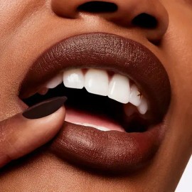 Labial MAC Powder Kiss Velvet Blur  Love Clove  Mate  12 Hrs Duración                                                                                 