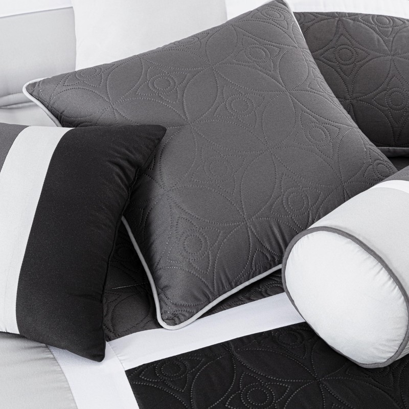 Chezmoi Collection Upland 7-Piece Quilted Patchwork Comforter Set, Black/Gray/Light Gray,