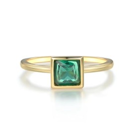 Ladies 9 Carat Gold on 925 Sterling Silver Princess Cut Emerald Solitaire Ring Sizes K to U (U)