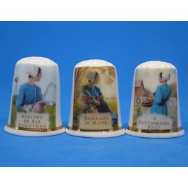 Porzellan-Fingerhüte, 3 Stück, Nähgeschichten