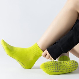 Yoga Pilates Socks with Grips for Women Non Slip Colorful Cushioned Ankle Socks for Barre Ballet Dance (Fluorescent Green)