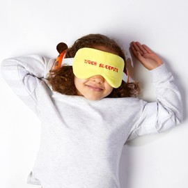 Puckator Relaxeazzz Tiger Round Plush Travel Pillow & Eye Mask - Sleep Eye Mask Masks - Kids Travel Accessories For Sleeping Airplane - Flight Plane Neck Pillow Pillows