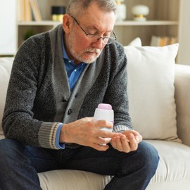 Pill Cutter Splitter - Safe Pill Cutter Pill Splitter Precise division,Half or Quarter Portions Pill Crushers Portable for Men Women