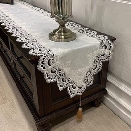 Table Runner Tassel Lace Embroidery Table Center Stylish Dining Table Party Fringe Antique Scandinavian Table Mat Decoration Elegant (White Lace, 15.7 x 55.1 inches (40 x 140 cm)