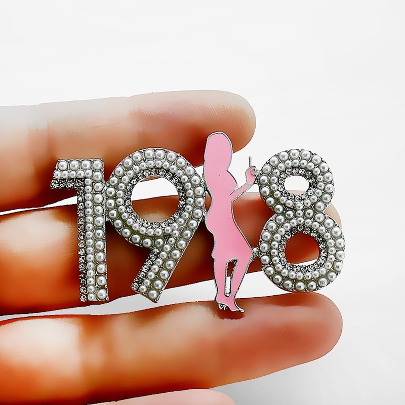 ALPHA Letter Sorority 1908 Girl Rhinestone Metal Brooch White Imitation