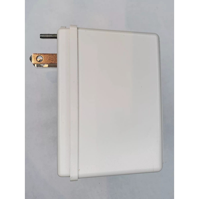 Amseco XF-1240EE Plug-In Level III Transformer 120VAC In 12VAC Output