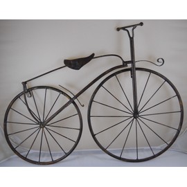 INsideOUT 25" Iron Antique Style Bicycle Wall Art Brown