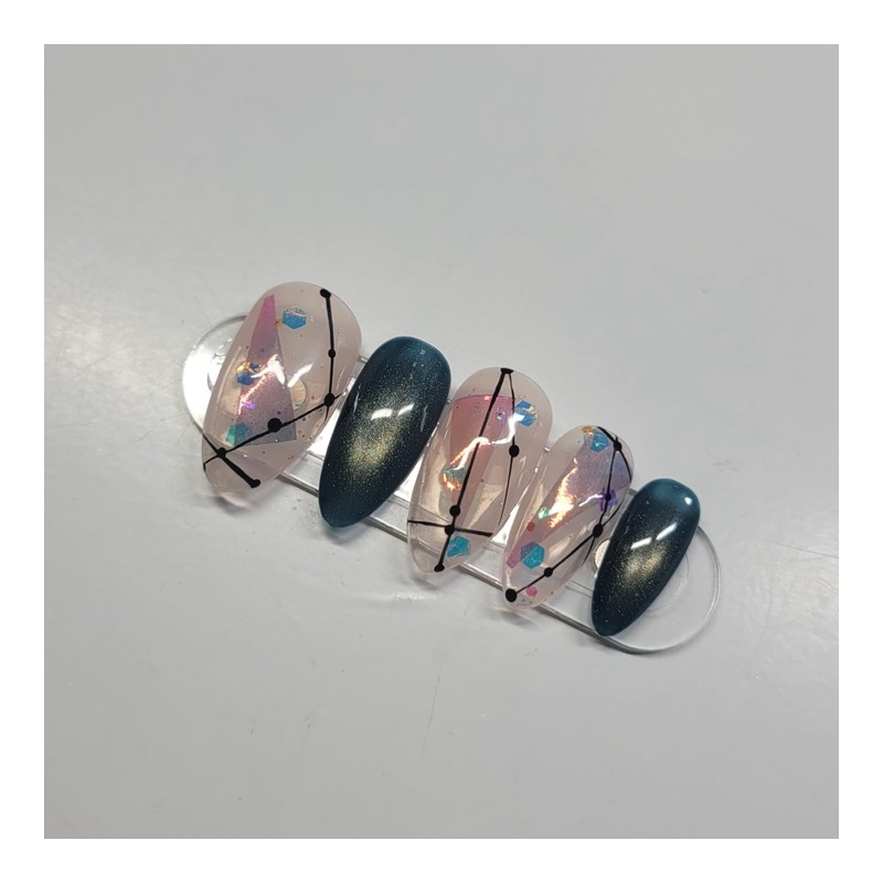 Our voices embroidered the night sky - Stiletto / 밤하늘을