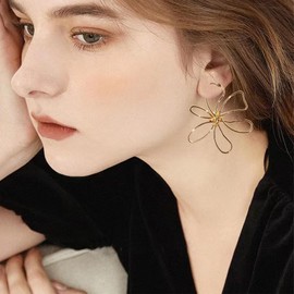 Anmpab Bohemia Large Hollow Flower Hoop Earrings for Women Big Wire Frame Flower Lines Blossom Drop Dangle Earrings (Gold)