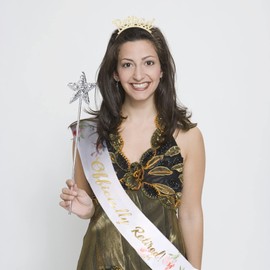 Didder Officially Retired Retirement Party Set, Gold Retired Tiara Crown Headband, Retirement Sash for Women Retired Gifts for Women Retirement Party Supplies Hair Accessories for Women