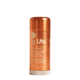 UTU Protector Solar Mineral En Barra Fps 50 | Vitamina C+E, Aceite De Jojoba Y Sésamo, Ligeramente Teñido | Seguro Para Arrecifes, Sin Crueldad Animal, Amplio Espectro (28 G | 1 Oz)