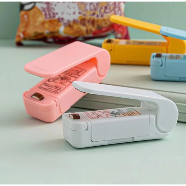Portable Mini Sealer Machine, Handheld Heat Sealer with Magnet, Snack